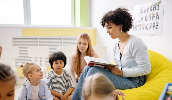 teacher reading to students